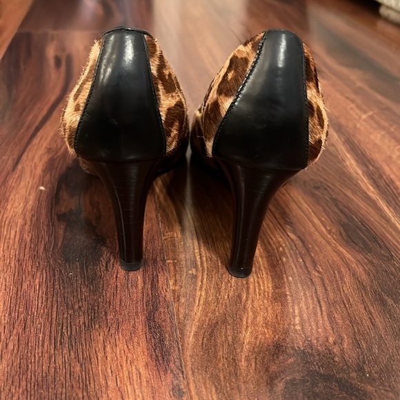 Brighton Yale Leopard calf skin and leather mules. - Picture 3 of 8